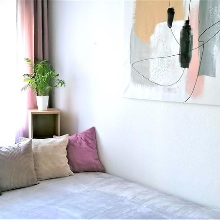 A Jump From Downtown Apartment Budapest Luaran gambar